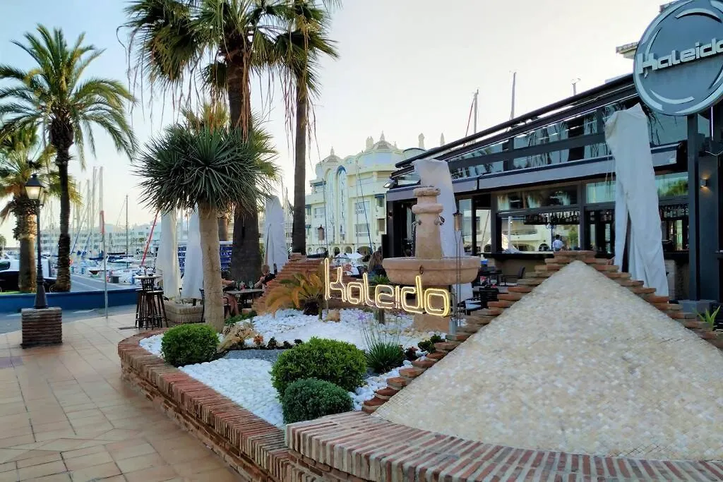 Dona Carlota Gardens, Sea Views, Pool, Restaurant Torremolinos