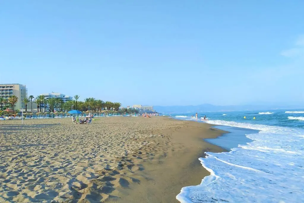Dona Carlota Gardens, Sea Views, Pool, Restaurant Apartment Torremolinos